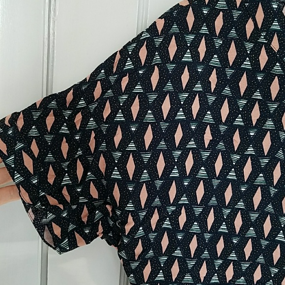 H&M blouse - Picture 2 of 4